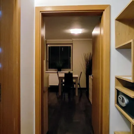 Apartman 2kk S Vyhledem Do Prirody, S Oddelenou Loznici Pro 3, Obyvaci Pokoj S Kuchynskym Koutem, Parkovaci Stani Primo Pod Oknem, Vetsi Sklepni Koje Na Lyze A Kola Apartmán Harrachov