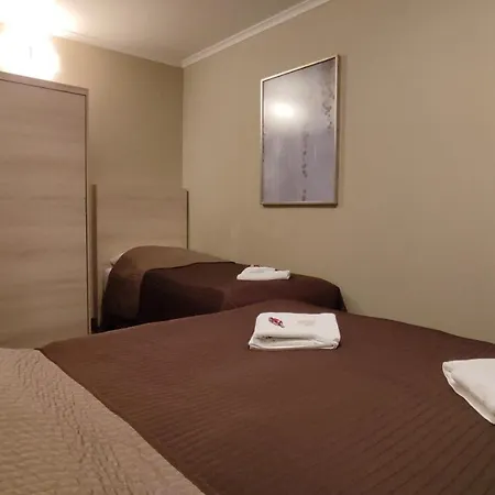 Apartmán Apartman 2kk S Vyhledem Do Prirody, S Oddelenou Loznici Pro 3, Obyvaci Pokoj S Kuchynskym Koutem, Parkovaci Stani Primo Pod Oknem, Vetsi Sklepni Koje Na Lyze A Kola